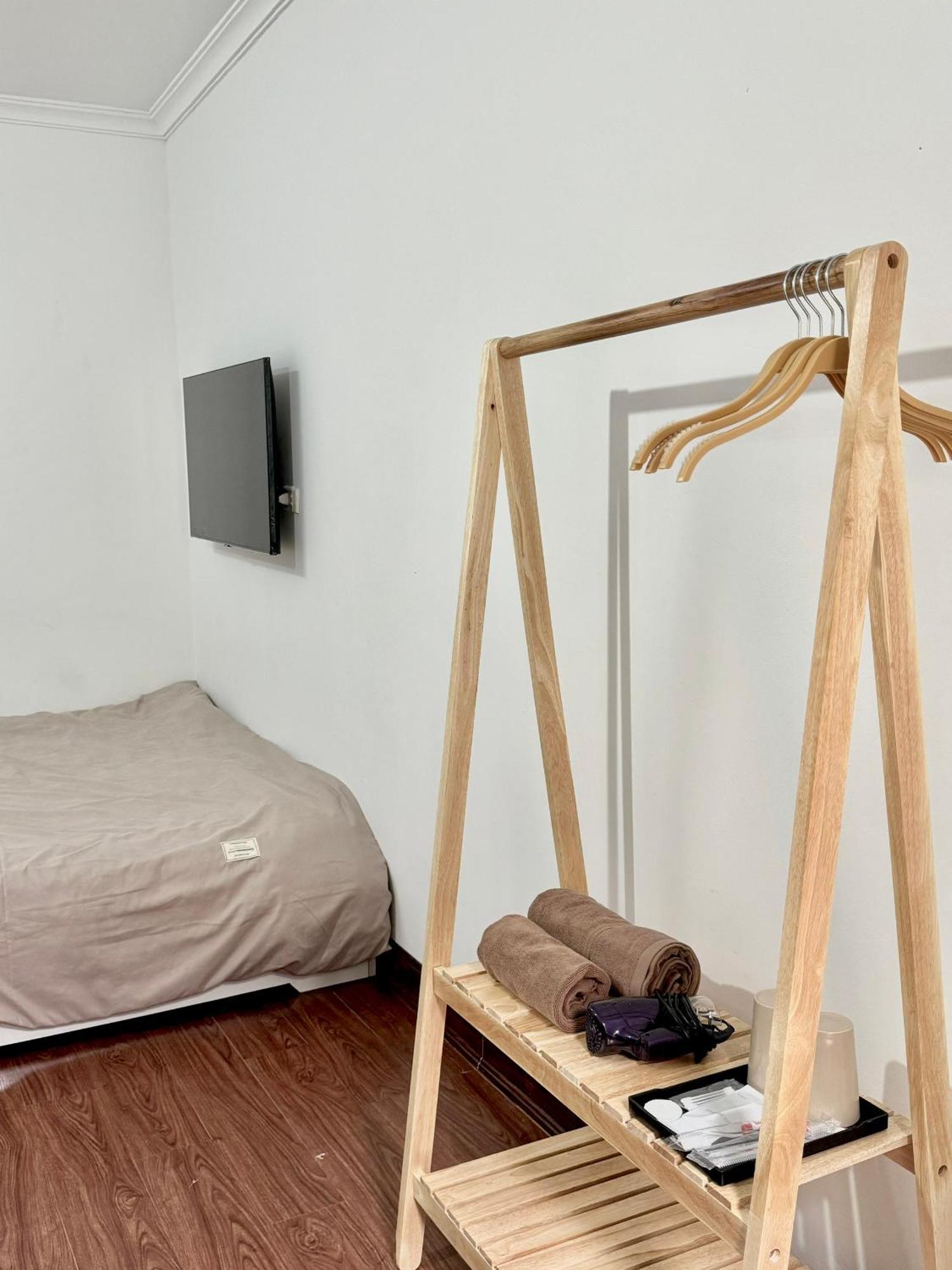 Bom House - Zxz Daire Hanoi Dış mekan fotoğraf