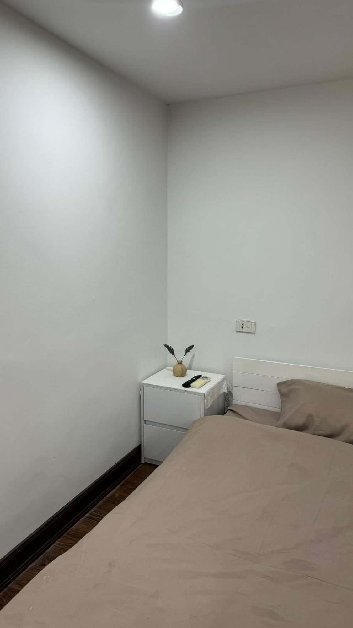 Bom House - Zxz Daire Hanoi Dış mekan fotoğraf